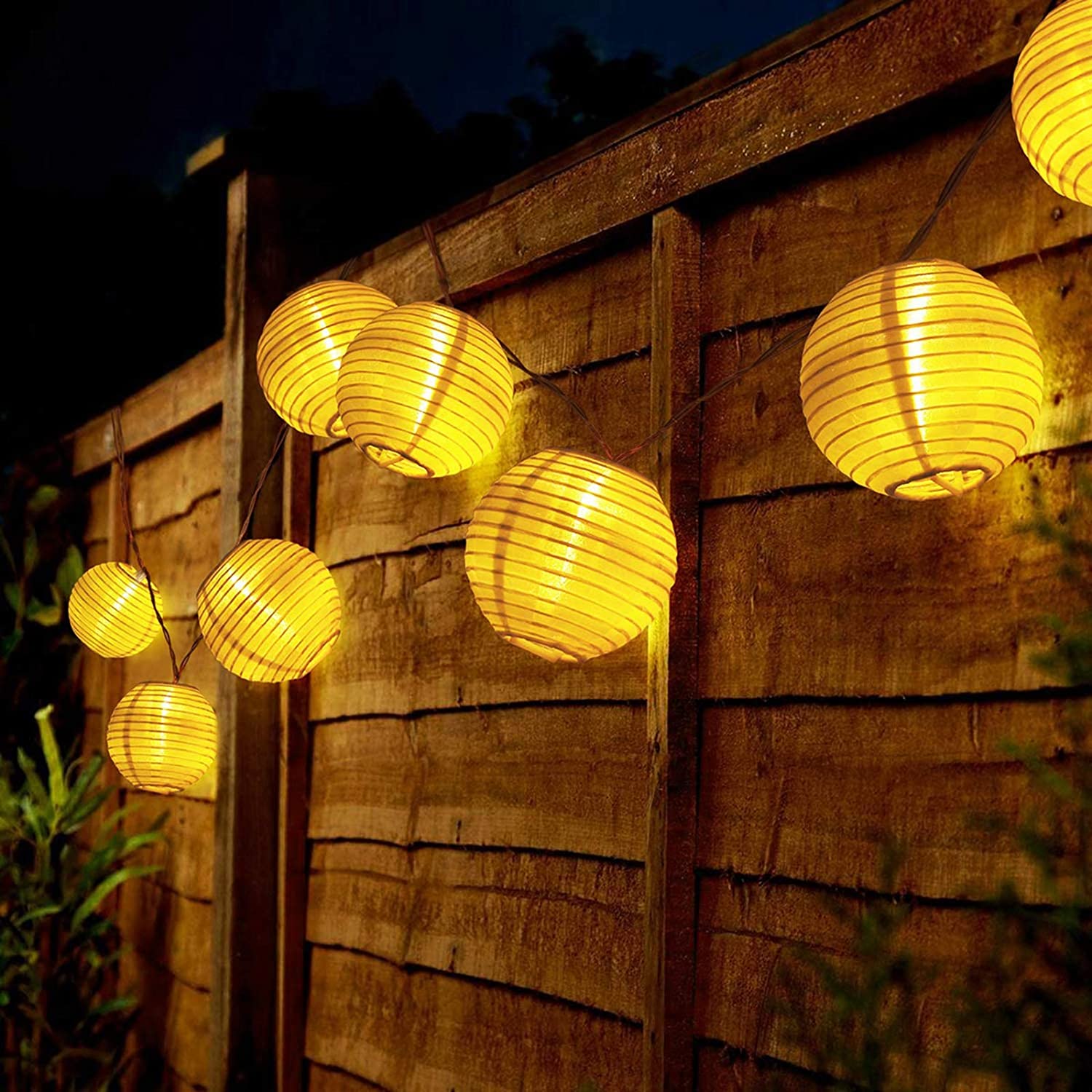 Wodoodporna latarnia girlanda  – Halo Outdoor Lighting recenzja i cena