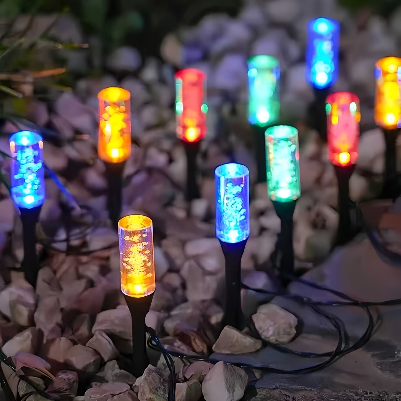 Solarna lampa bąbelkowa, wodoo – Halo Outdoor Lighting recenzja i cena