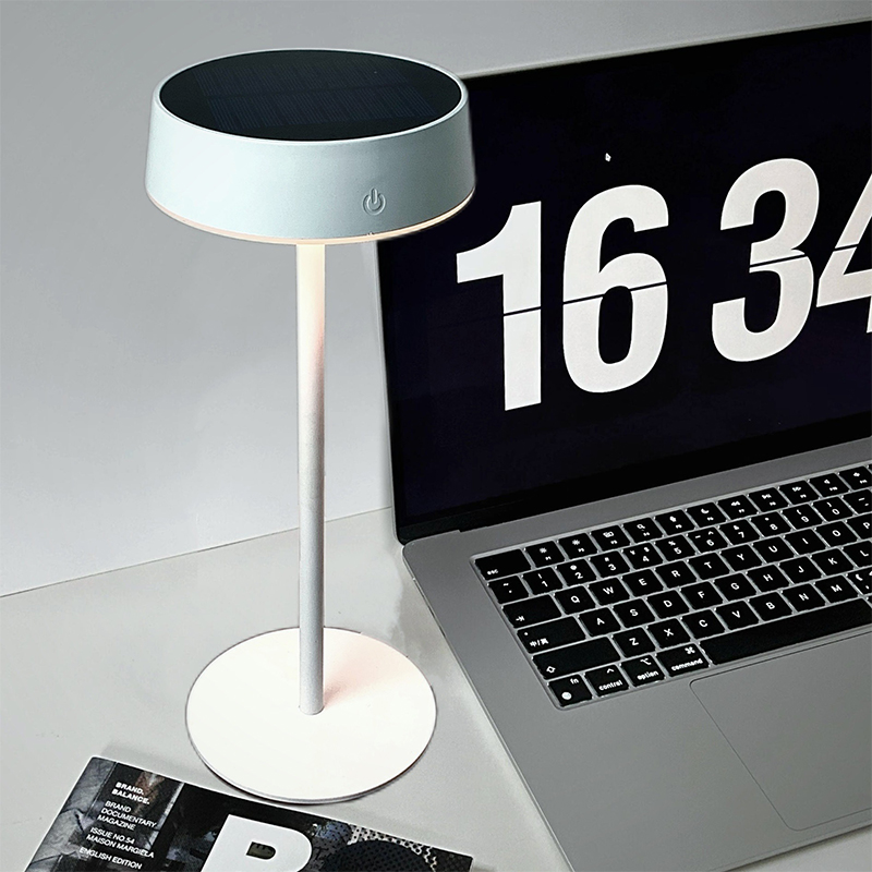 Solarna Lampa Stołowa Ściemnia – Halo Outdoor Lighting recenzja i cena